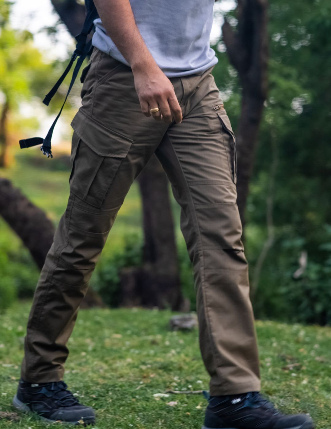 Stretchable Quality Hiking Tactical Outdoor Cargo Pant For Men Price in  Nepal
